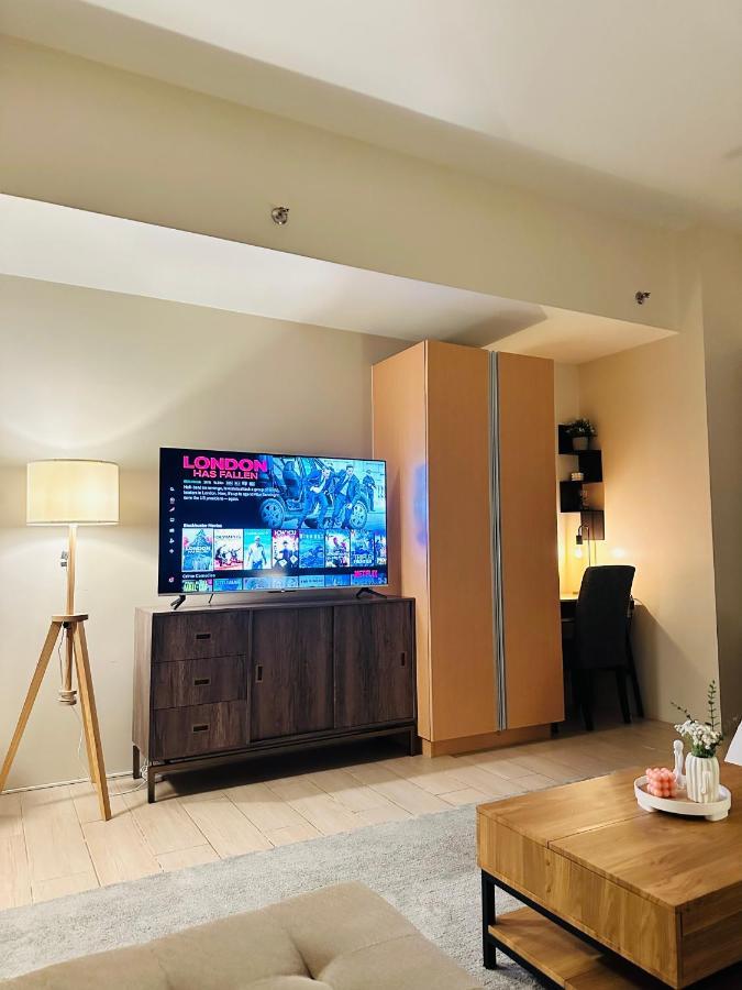 81 Newport Condominium Cluster 5 3A By Rechelle Nunag Pasay Exterior foto