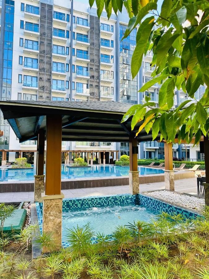 81 Newport Condominium Cluster 5 3A By Rechelle Nunag Pasay Exterior foto
